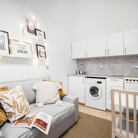 Bpr Delia'S Apartment Будапеща Екстериор снимка